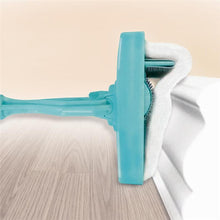 Lade das Bild in den Galerie-Viewer, White Baseboard Multi-Use Cleaning Duster
