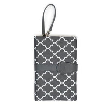 Load image into Gallery viewer, Deluxe 3-in-1 Clean Hands Changing Pad
