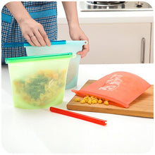 Lade das Bild in den Galerie-Viewer, Silicone Reusable Food Bag

