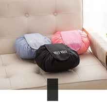 Lade das Bild in den Galerie-Viewer, Creative Large Makeup Bag
