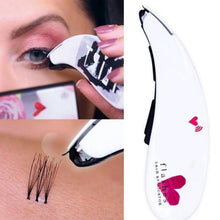 Lade das Bild in den Galerie-Viewer, Eyelash Stapler
