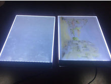 Lade das Bild in den Galerie-Viewer, SketchTech LED Artist Tracing Table
