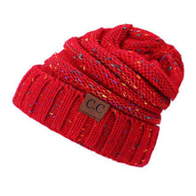 Lade das Bild in den Galerie-Viewer, Soft Knit Beanie
