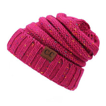 Lade das Bild in den Galerie-Viewer, Soft Knit Beanie
