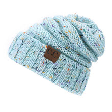 Lade das Bild in den Galerie-Viewer, Soft Knit Beanie
