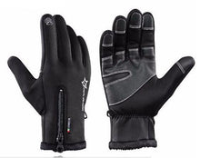 Load image into Gallery viewer, ANTI-SLIP WINTER GLOVES - THERMAL &amp; WINDPROOF

