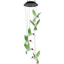 Lade das Bild in den Galerie-Viewer, LED Solar Powered Hummingbird Chime
